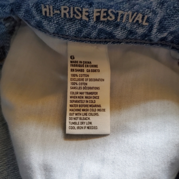 American Eagle Jean Shorts - Picture 4 of 4